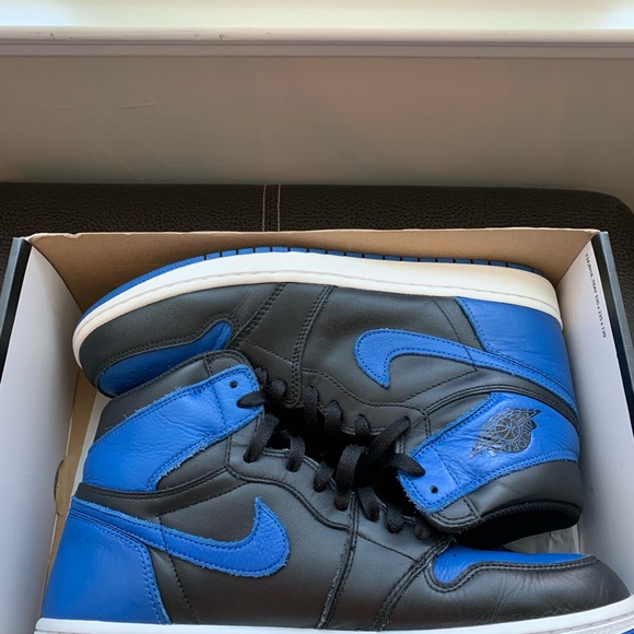 Jordan 1 royal size 12 - Picture 3 of 7
